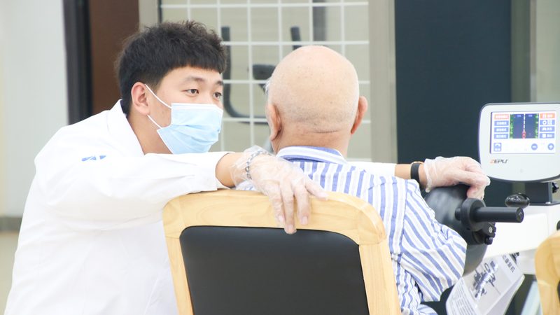 养老护理员工资构成解析：揭秘薪酬背后的秘密