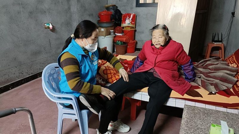 智慧养老穿戴设备优缺点